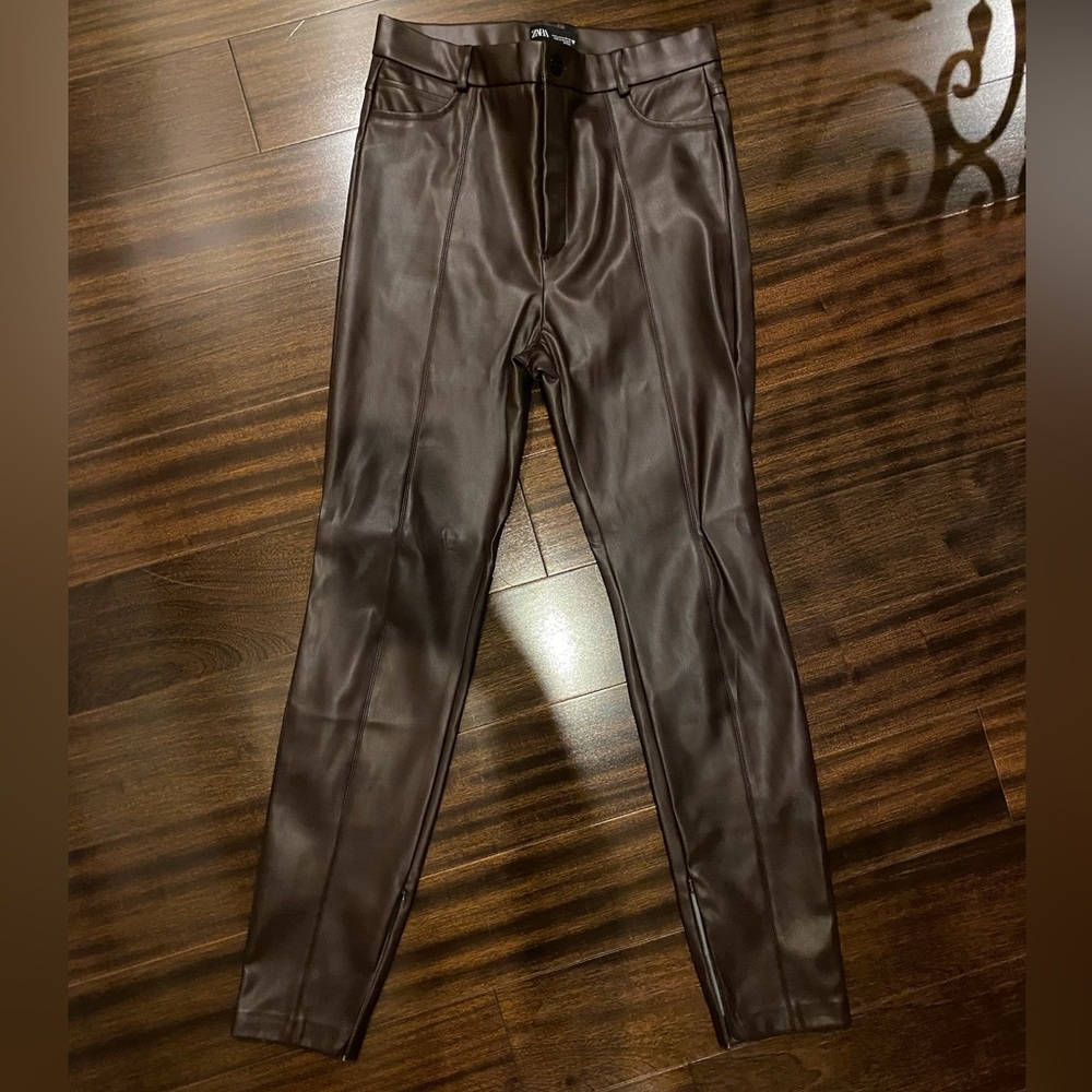 ZARA - SIZE L - FAUX BROWN LEATHER PANTS